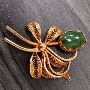 Jade gold pin